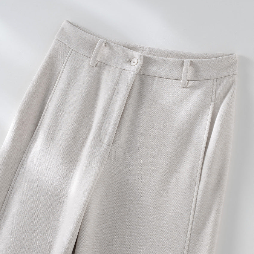Women's High-Waist Pants with Ironed Pleat and Straight Leg Chichicherry
