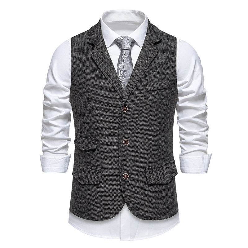 Men's tweed vest with herringbone structure, lapel collar and flap pockets Chichicherry