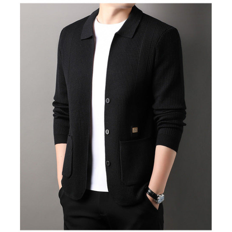 Herren Feinstrukturierte Strickjacke mit Hemdkragen, Knopfleiste und aufgesetzten Taschen Chichicherry