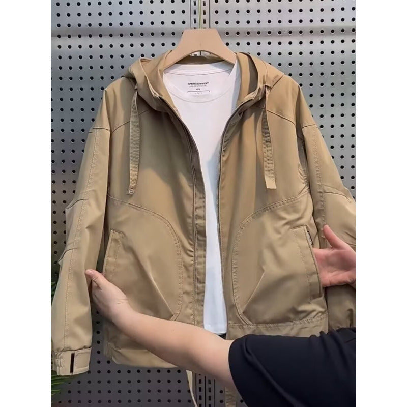 Herren Leichte Kapuzenjacke im Utility‑Stil mit Innenorganisation und Frontreißverschluss Chichicherry