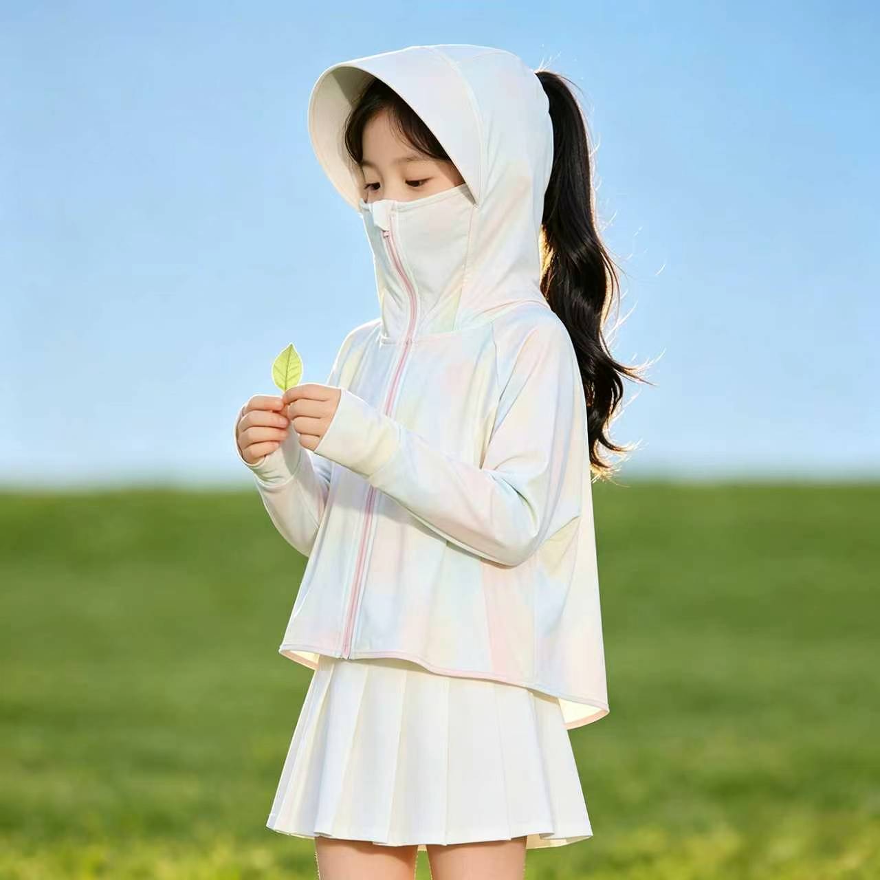 Girls fashionable hoodie jacket with light UV protection Chichicherry