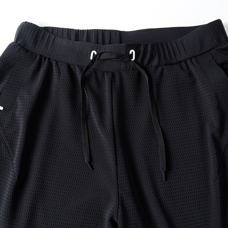 Women's Slim-Fit Jogging Pants made of structured jersey with elastic comfort waistband and drawstring Chichicherry
