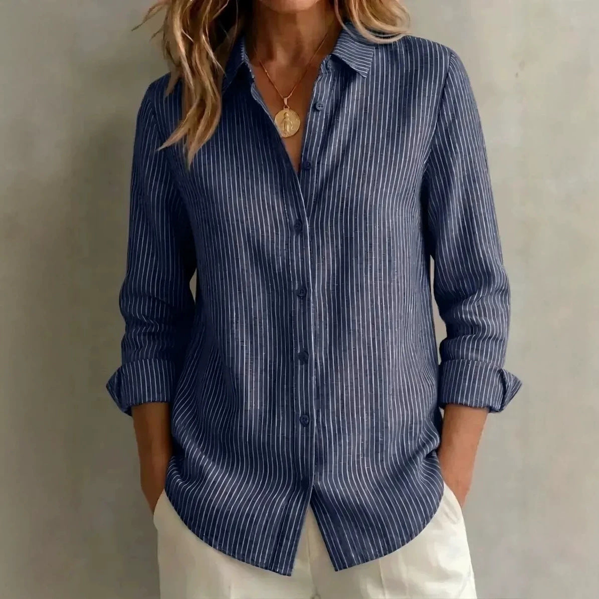 Women's lightweight shirt with fine pinstripe relaxed fit and button placket Chichicherry