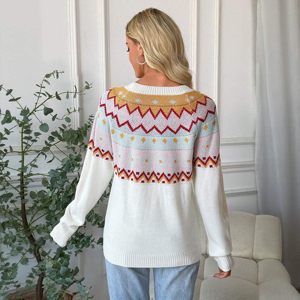 Women's Fair-Isle Knit Sweater with Round Neck, Long Sleeve & Relaxed Fit Chichicherry