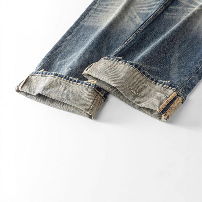 Men's loose vintage jeans with high waist and pronounced used wash Chichicherry