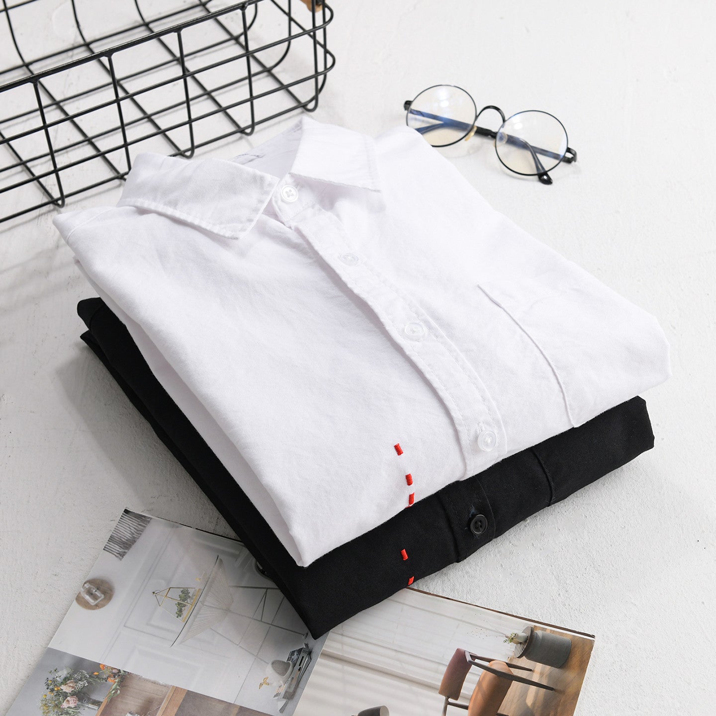 Men's shirt in relaxed fit with chest pocket and side decorative embroidery Chichicherry