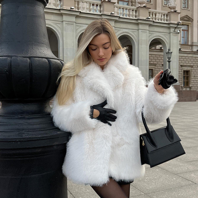 Women's Mid-length Faux Fur Coat with Long Fiber Shaggy Look and Concealing A-Line Chichicherry