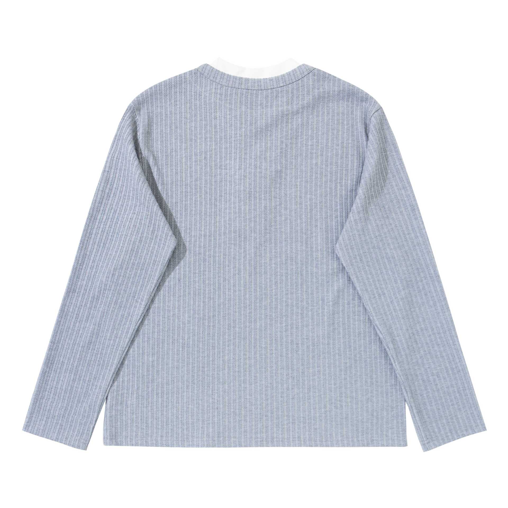 Unisex fine structured ribbed sweater with Henley neckline Chichicherry