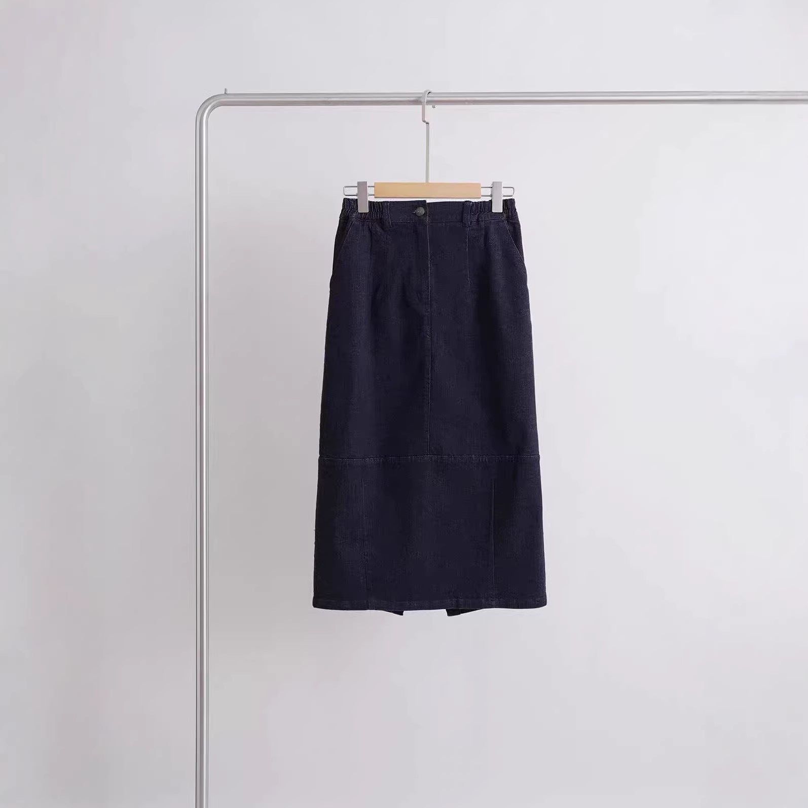 Women Elegant Cut Midi Skirt Chichicherry