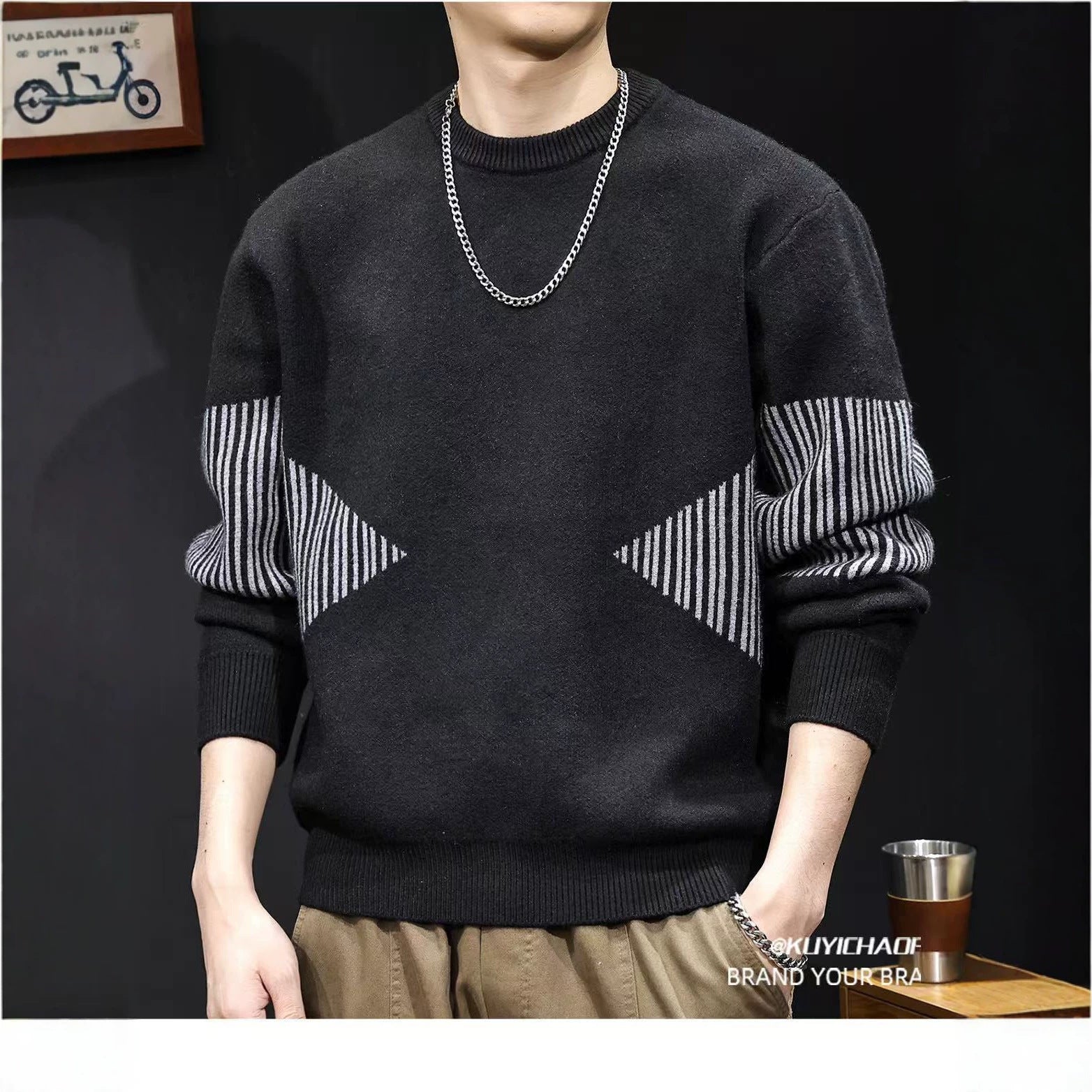 Men's Knit Sweater Chichicherry