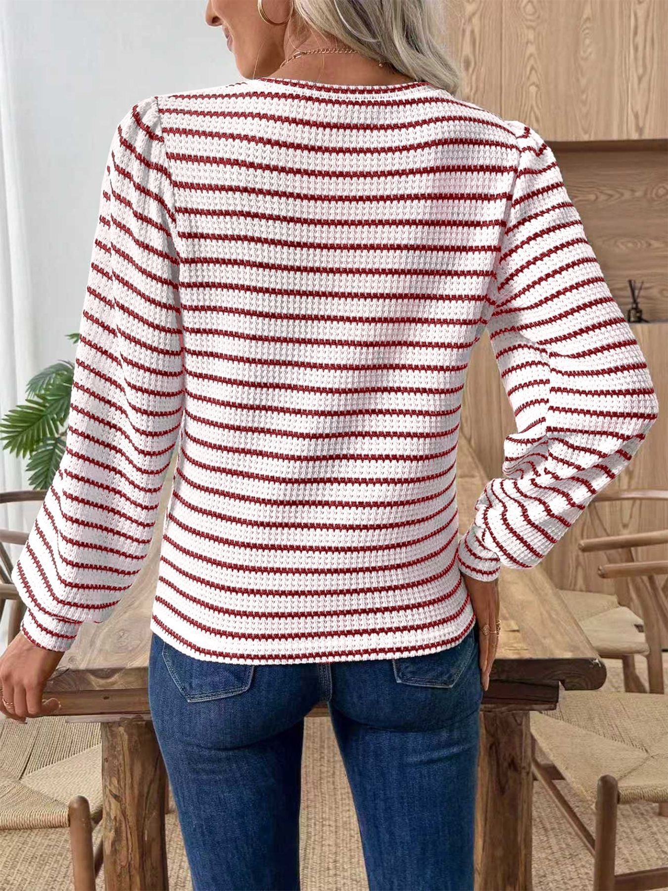 Women's Striped Fine Knit Sweater with Waffle Structure and Round Neck