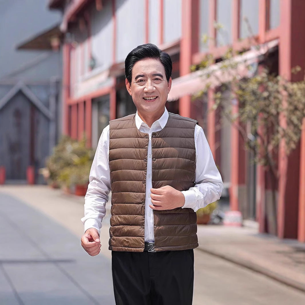 Men's ultra-light padded thermal vest with round neck and snap button closure Chichicherry