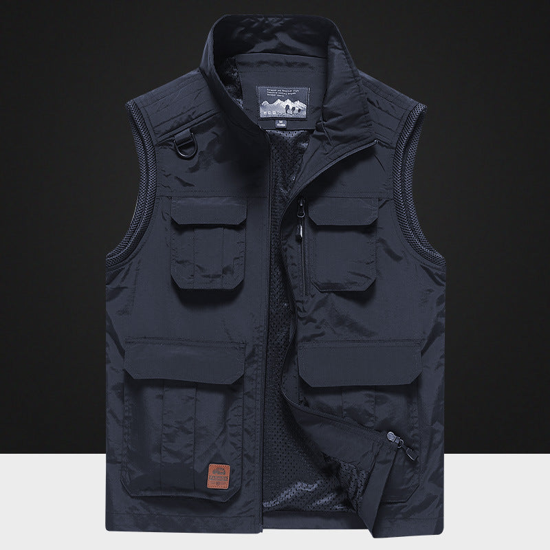 Men's multifunctional outdoor utility vest with mesh lining and multiple pockets Chichicherry