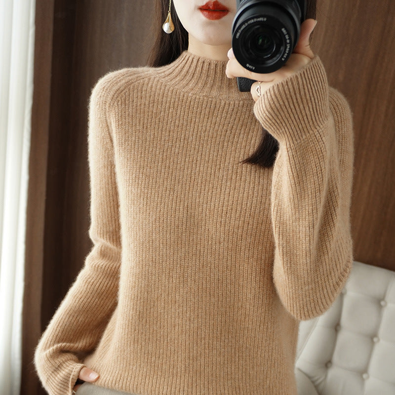 Women's short high collar sweater made of fine fine-knit with cashmere-like softness and raglan sleeves Chichicherry