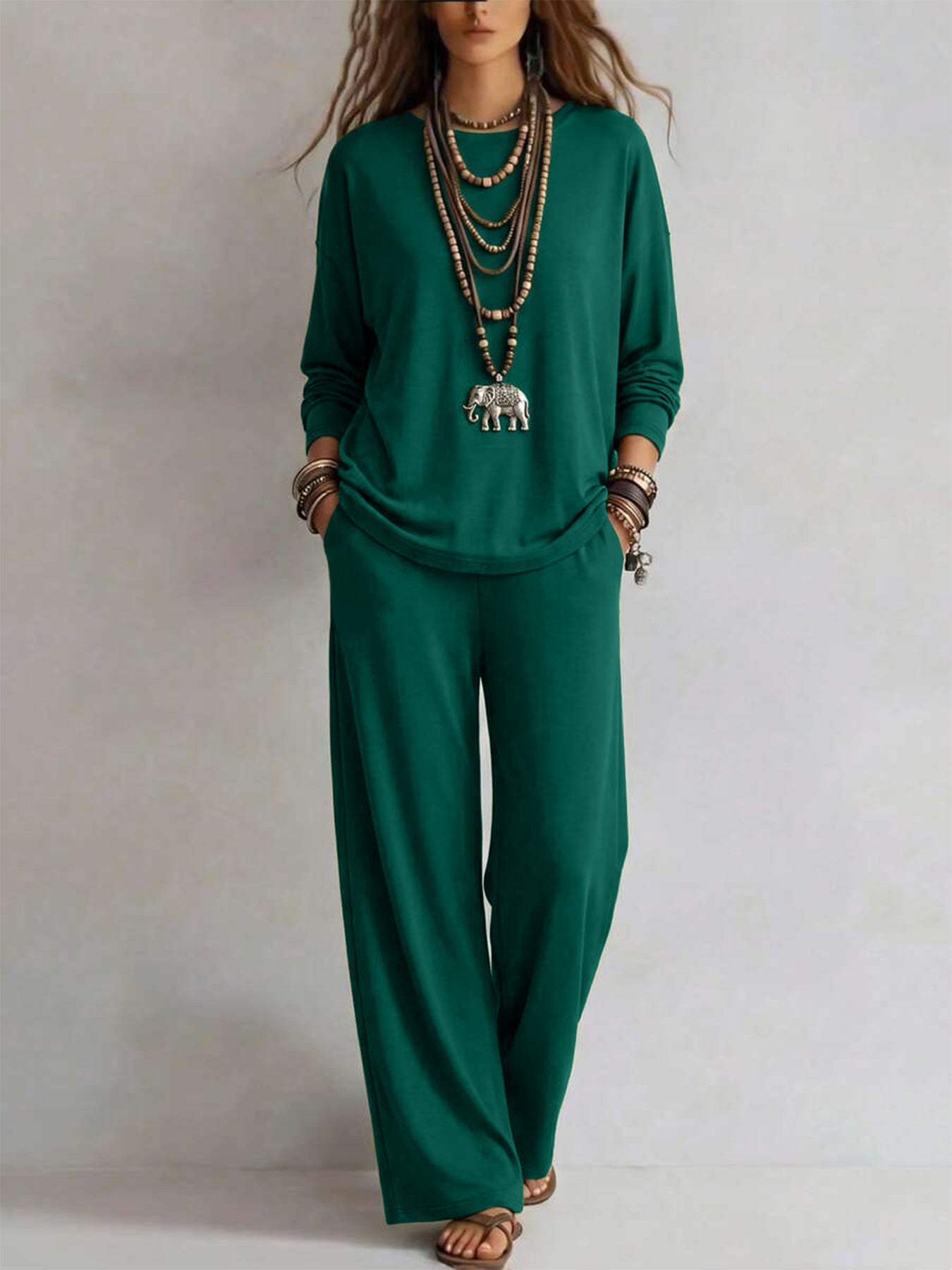 Women's lounge set made of viscose blend with oversized long sleeve and palazzo wide trousers Chichicherry