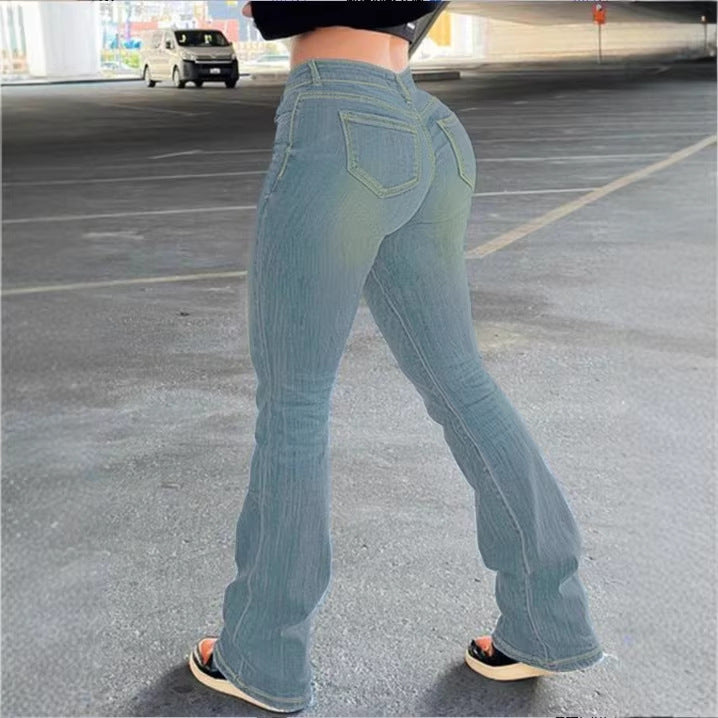 Ladies low-rise sculpting bootcut jeans with V-seam and slight stretch Chichicherry