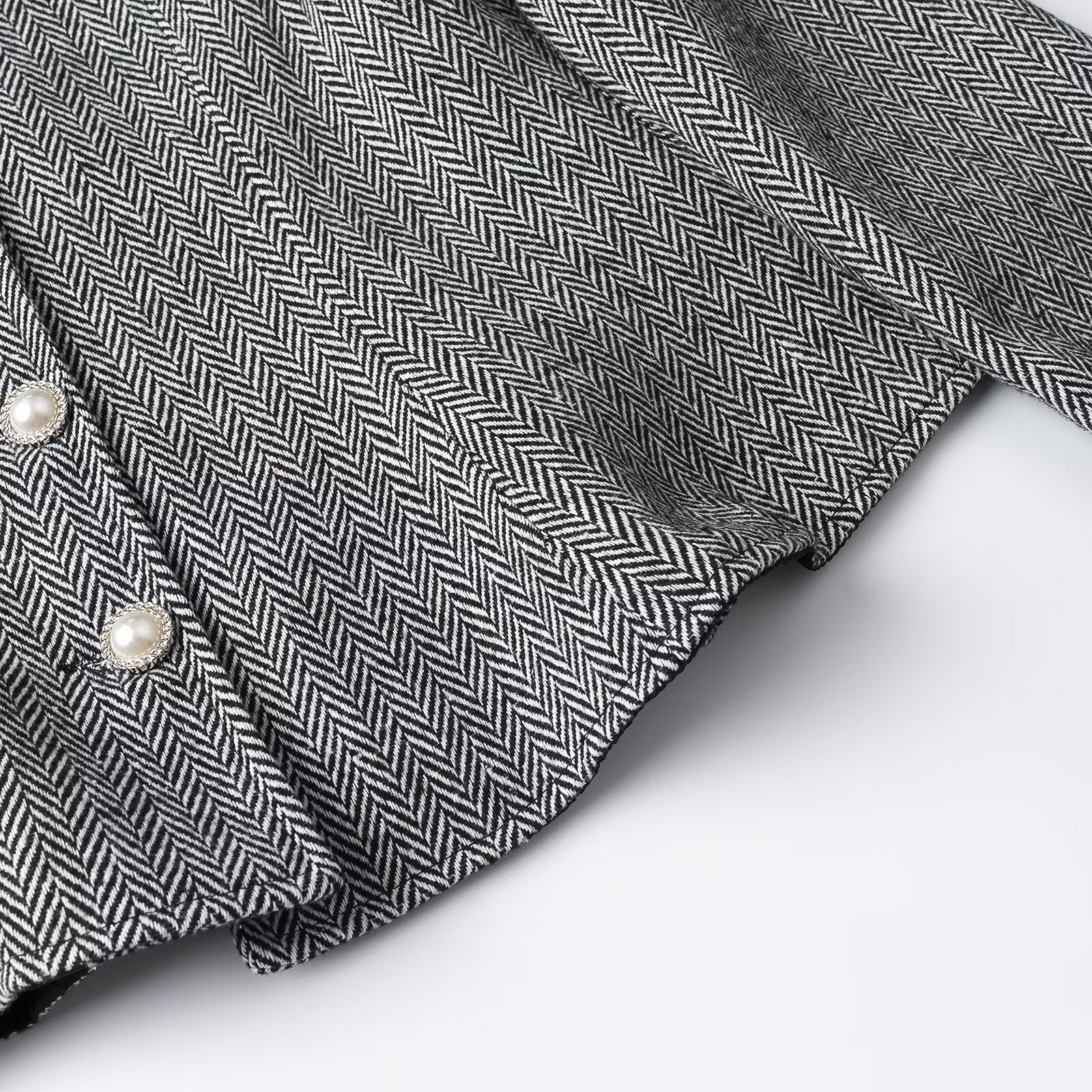 Women's short blazer with herringbone pattern, square neckline and decorative buttons Chichicherry