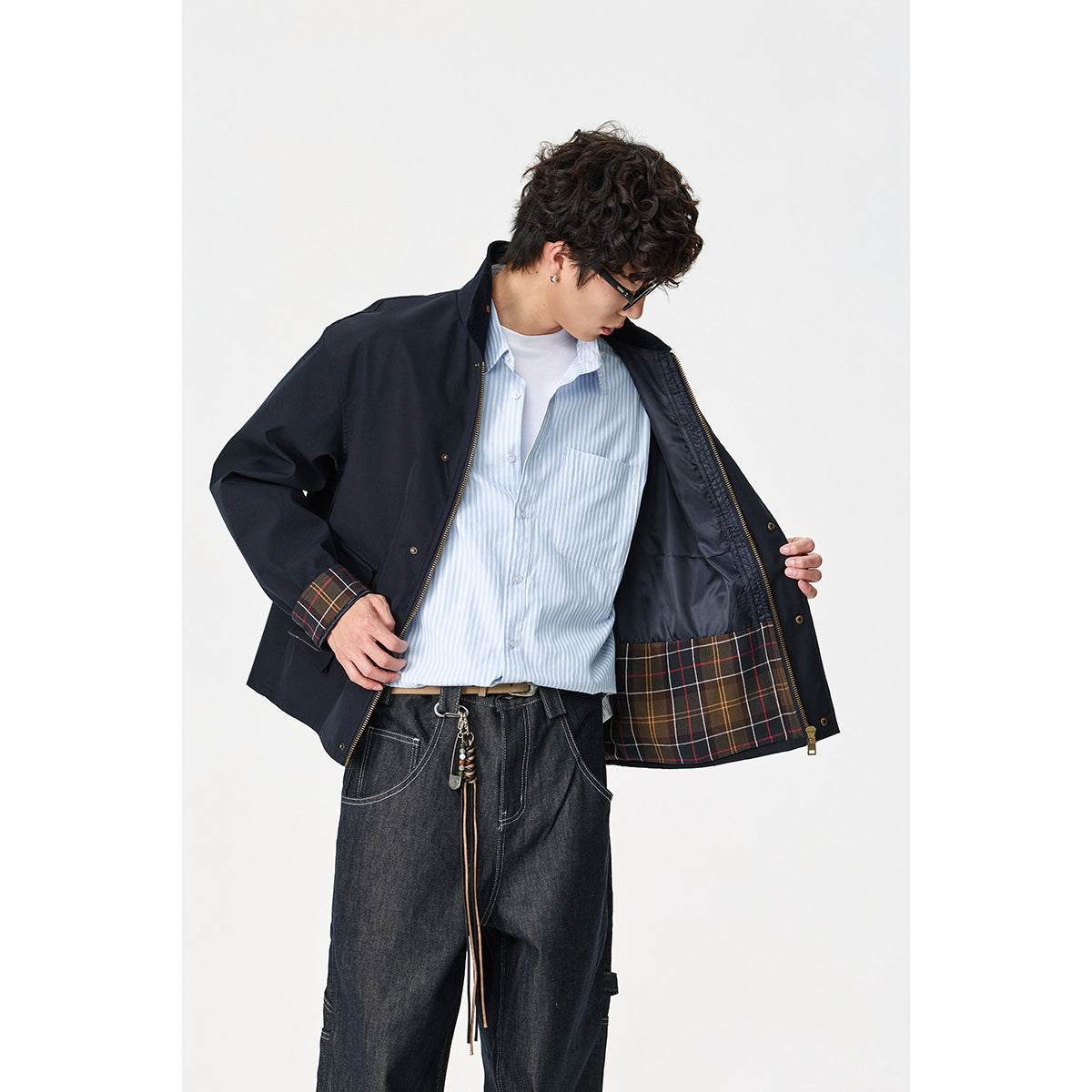 Men's Short-Cut Canvas Field Jacket with Cord Collar and Concealed Snap Placket Chichicherry