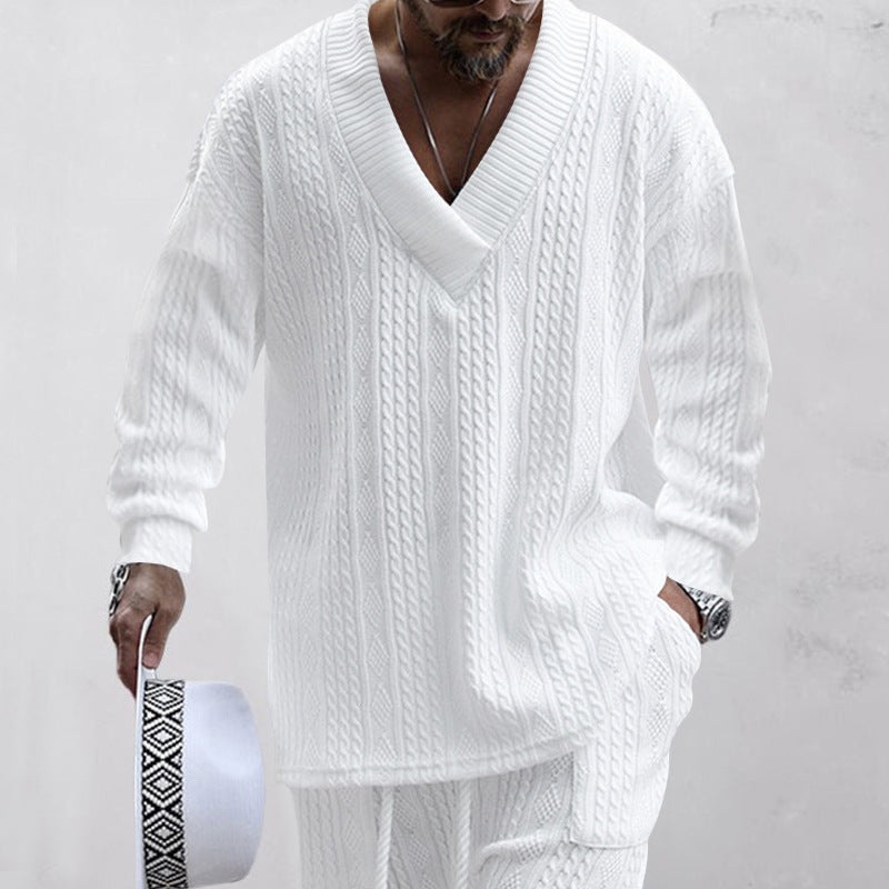 Men's Oversize Cable Knit Sweater with Deep V-Neck Chichicherry