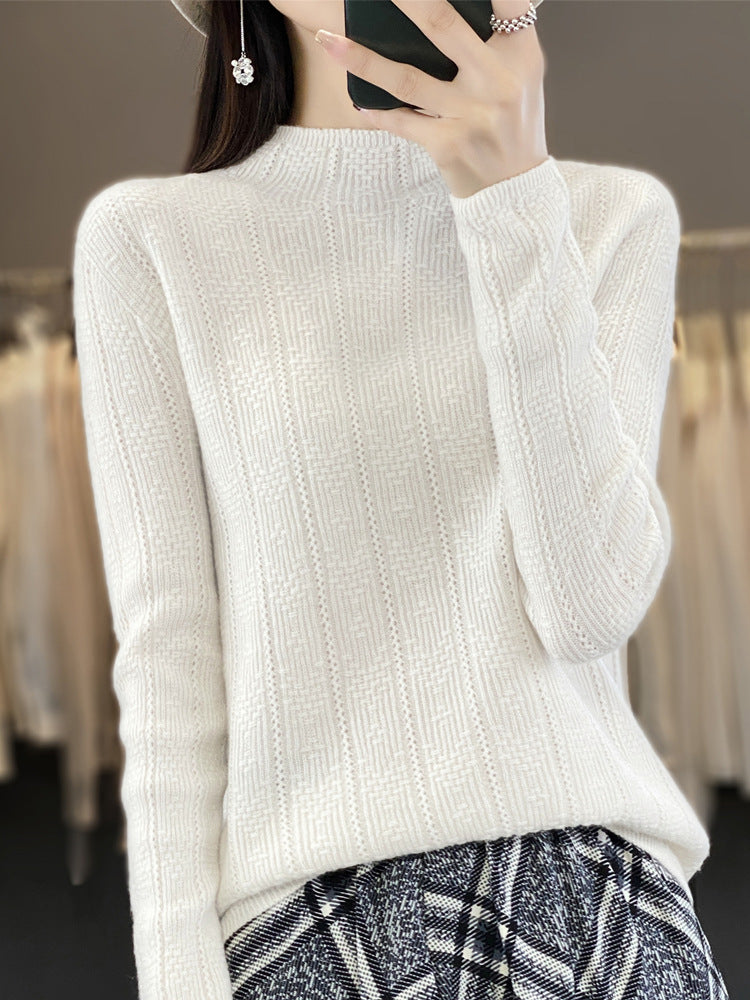Women Structured Mockneck Sweater made of cashmere-like wool blend Chichicherry