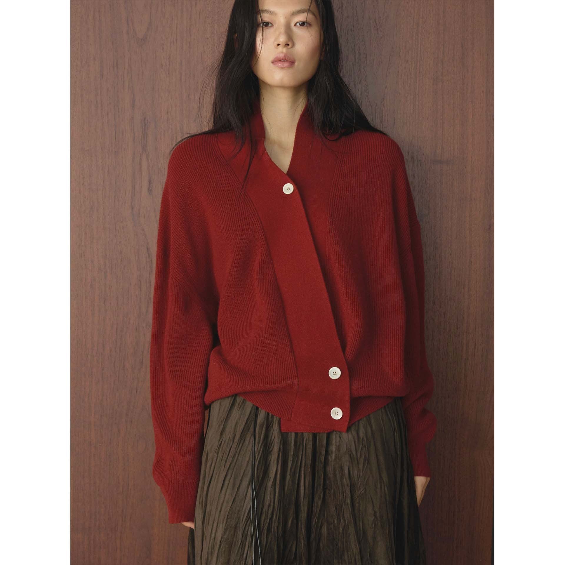 Women's Oversize Knit Cardigan with Shawl Collar and Button Placket Chichicherry