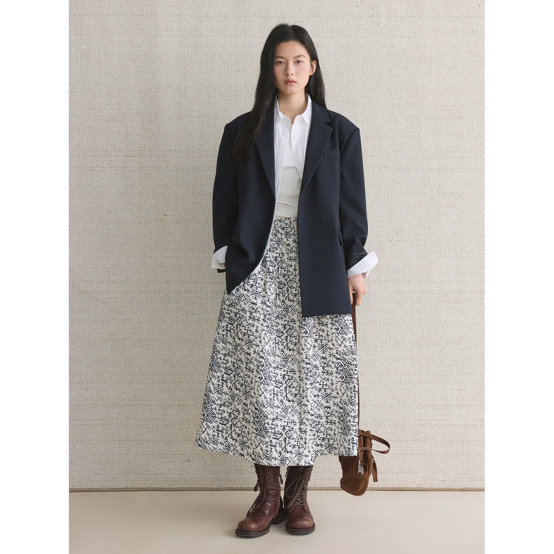 Women’s midi skirt with graphic print and high elastic waistband Chichicherry