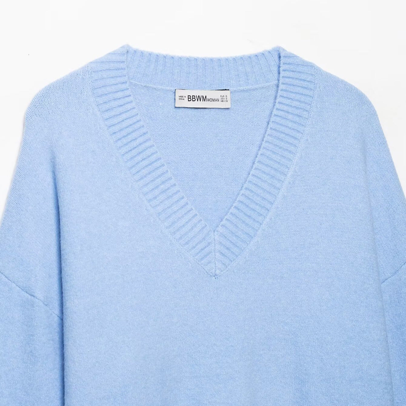 Women's Oversize V-Neck Fine Knit Sweater with Wide Ribbed Hem Chichicherry