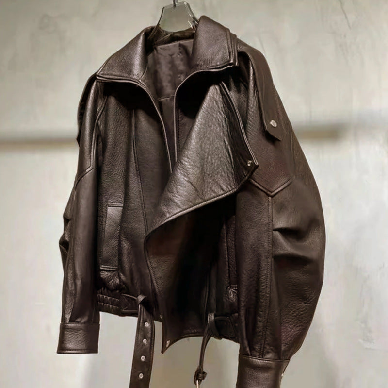 Herren Oversized Lederjacke mit weitem asymmetrischen Revers und Taillengürtel Chichicherry