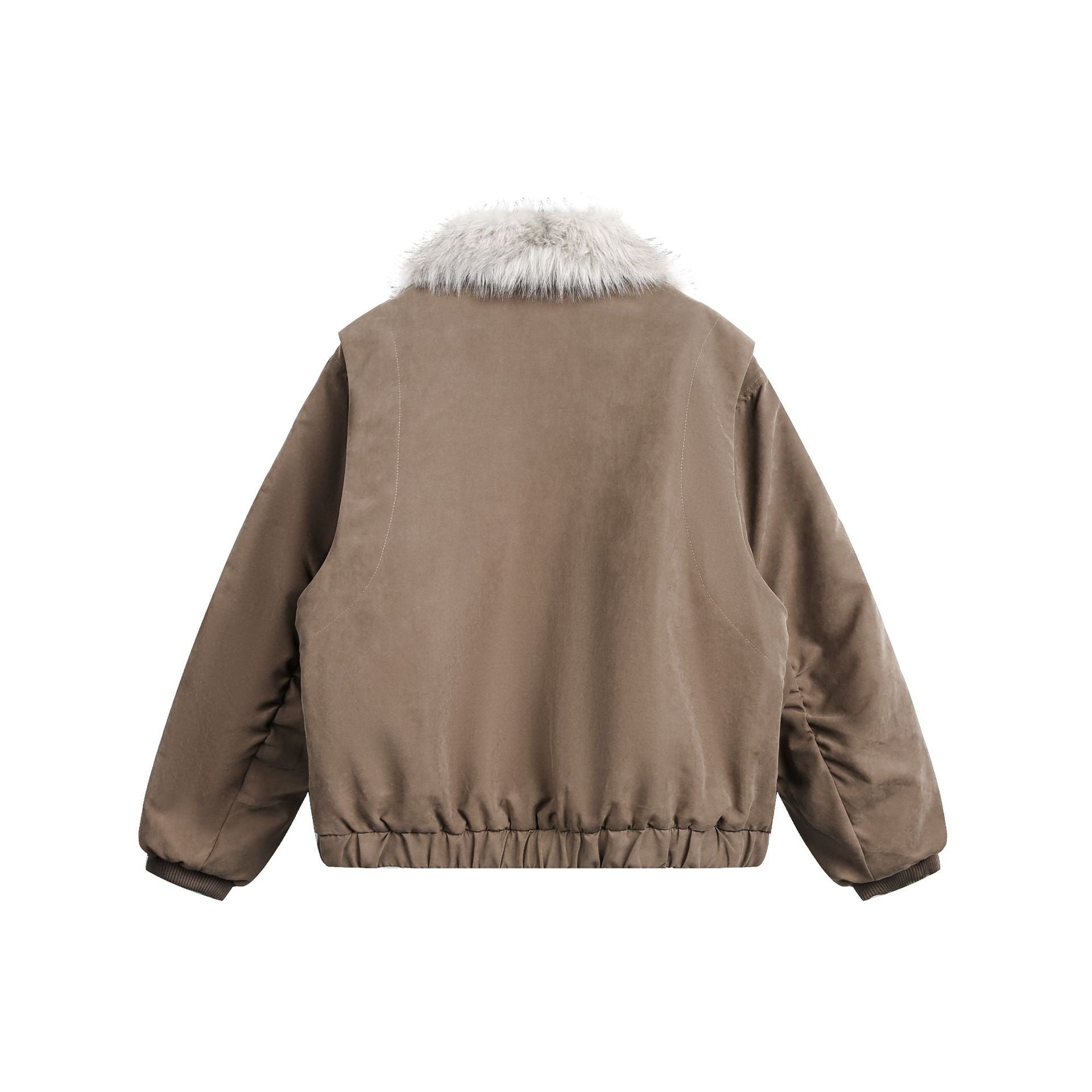 Women's short jacket in boxy cut with wide faux fur collar Chichicherry