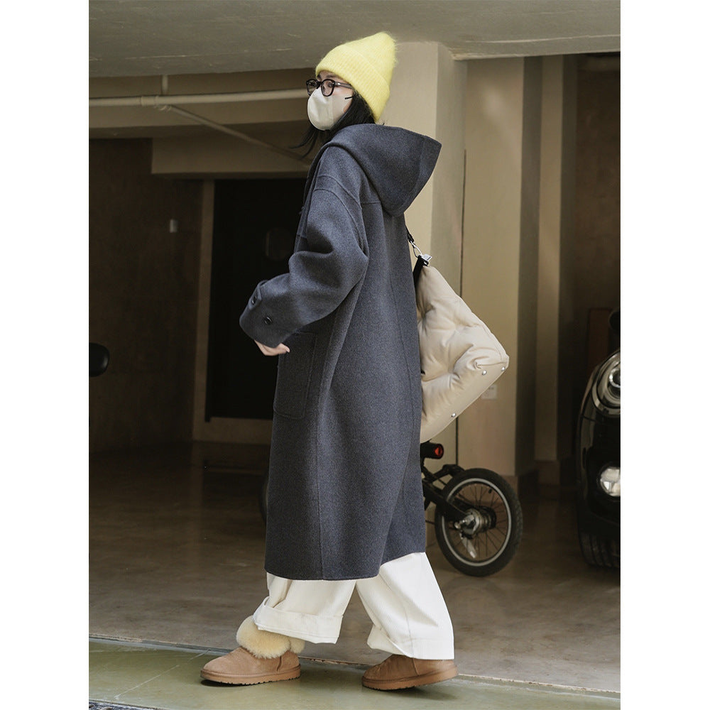 Women's Oversized Duffle Coat made of Wool Blend with Hood and Toggle Closures Chichicherry