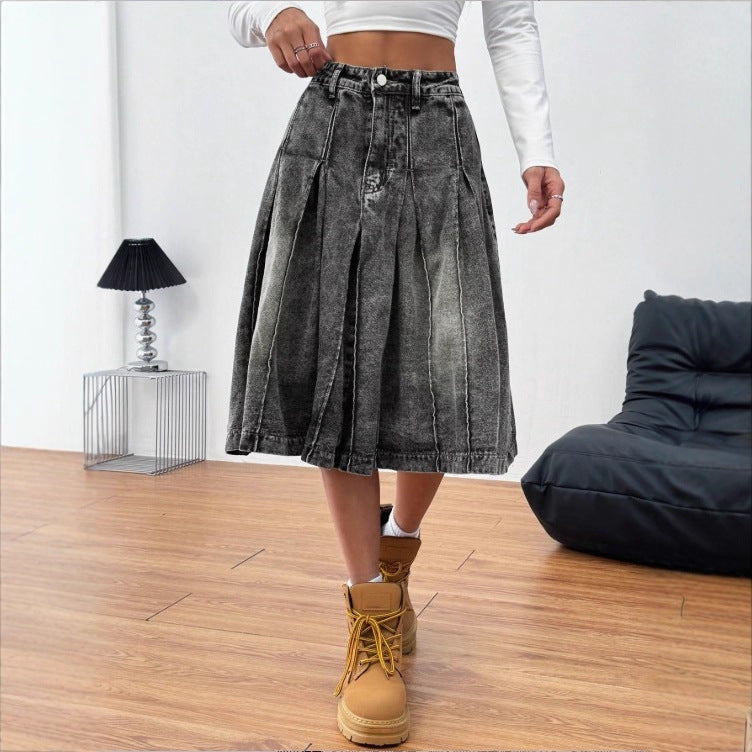 Ladies midi skirt made of denim with vintage wash, pleats and high waist Chichicherry