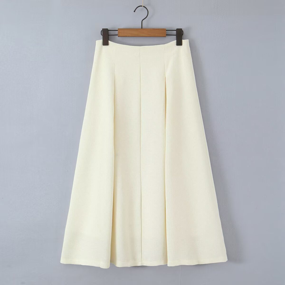 Women's midi skirt with tailored A-line and piped box pleats Chichicherry