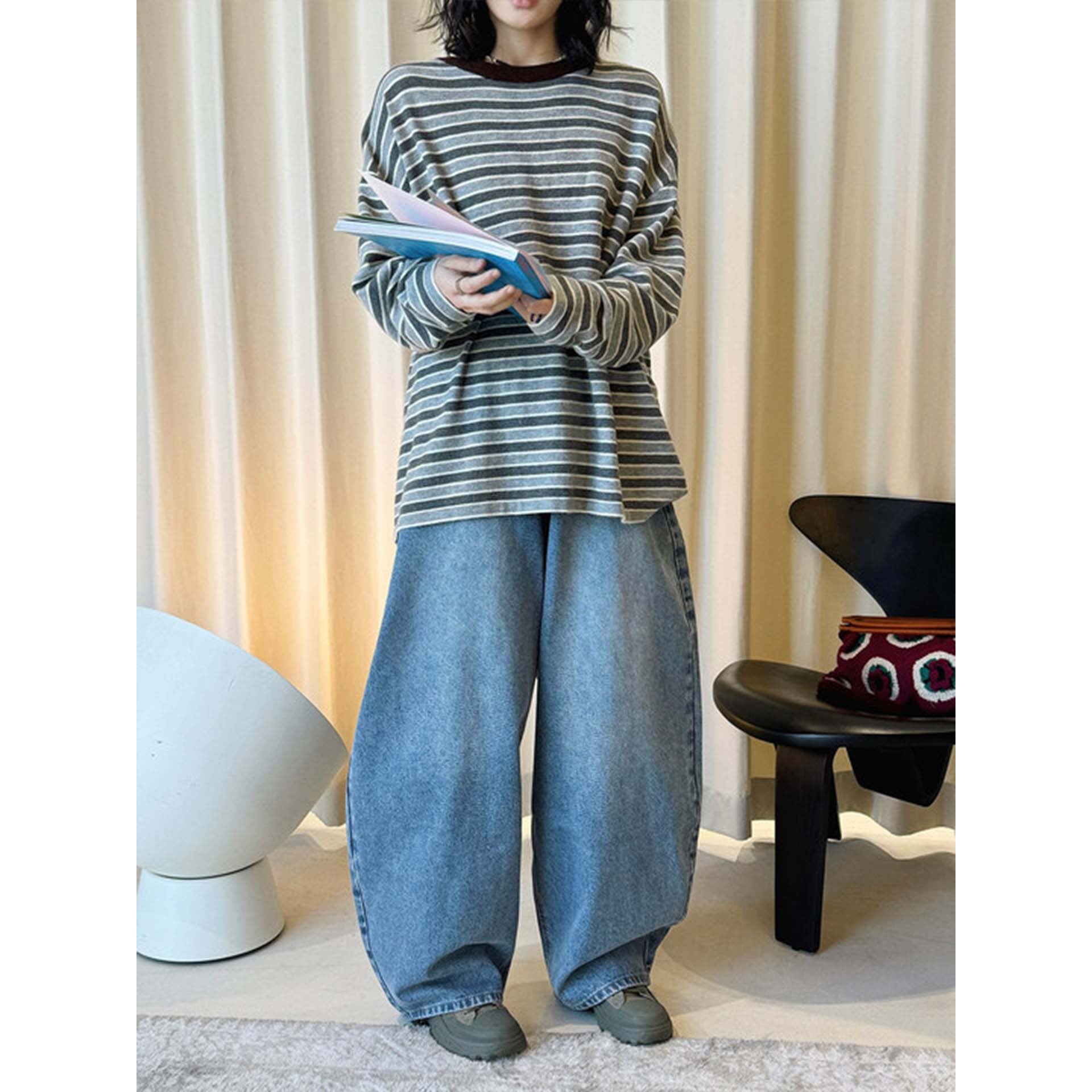 Women Striped Oversize Fine Knit Long Sleeve with Contrasting Round Neckline Chichicherry