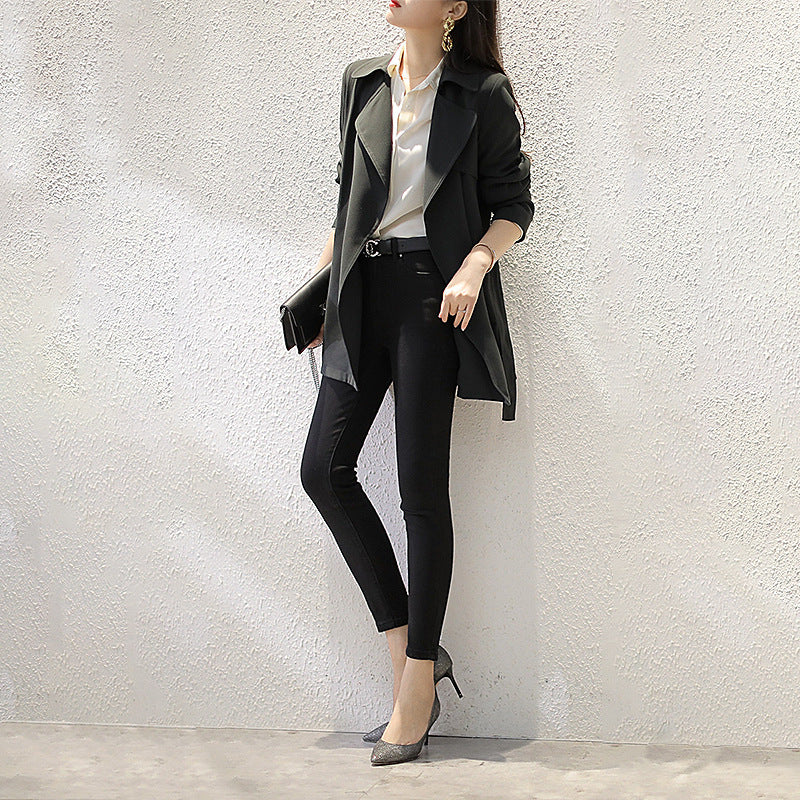 Women's Elegant Trench Coat with Waist Belt and Practical Pockets Chichicherry
