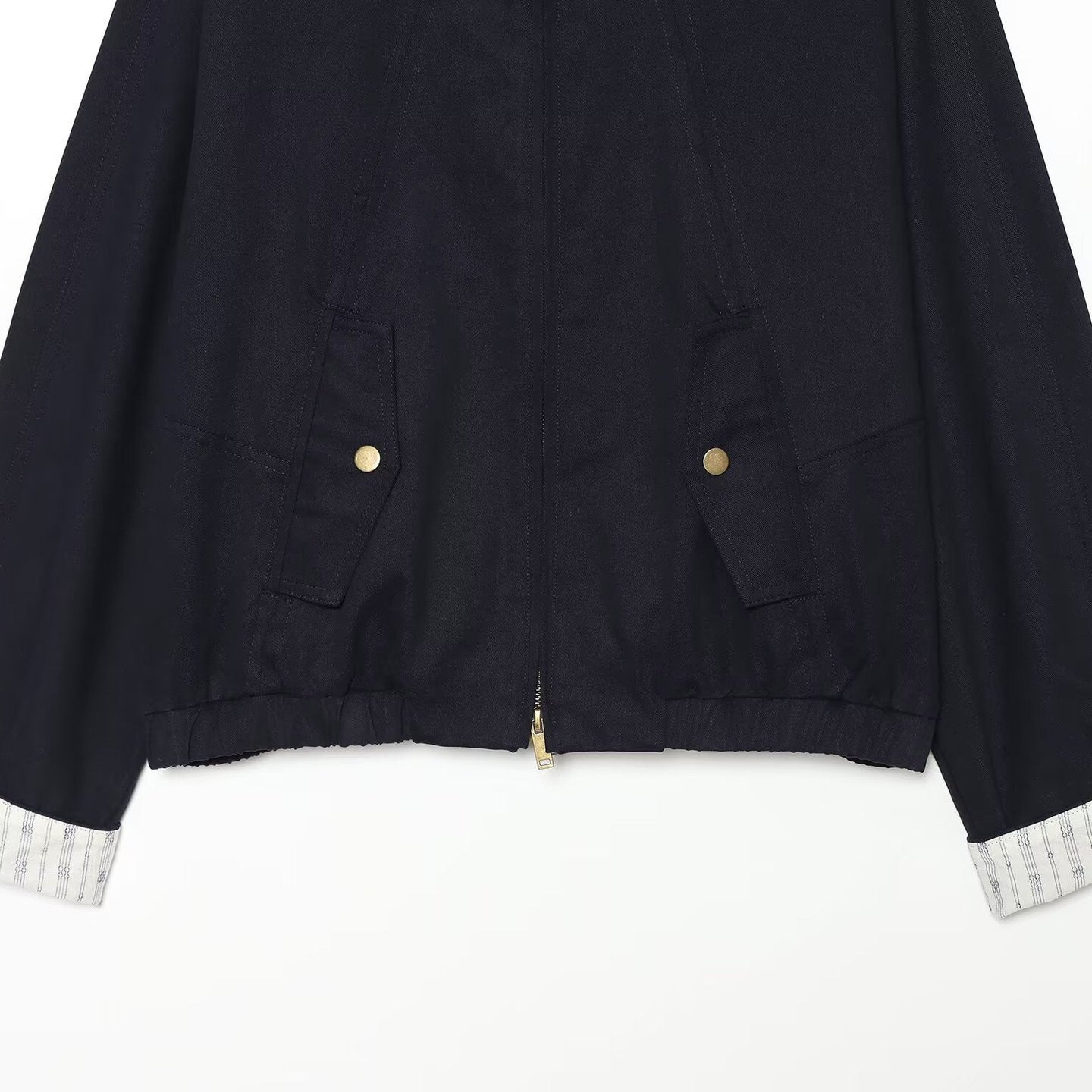 Women's Cropped Boxy Field Jacket with Stand-Up Collar, Patch Pockets and Golden Details Chichicherry