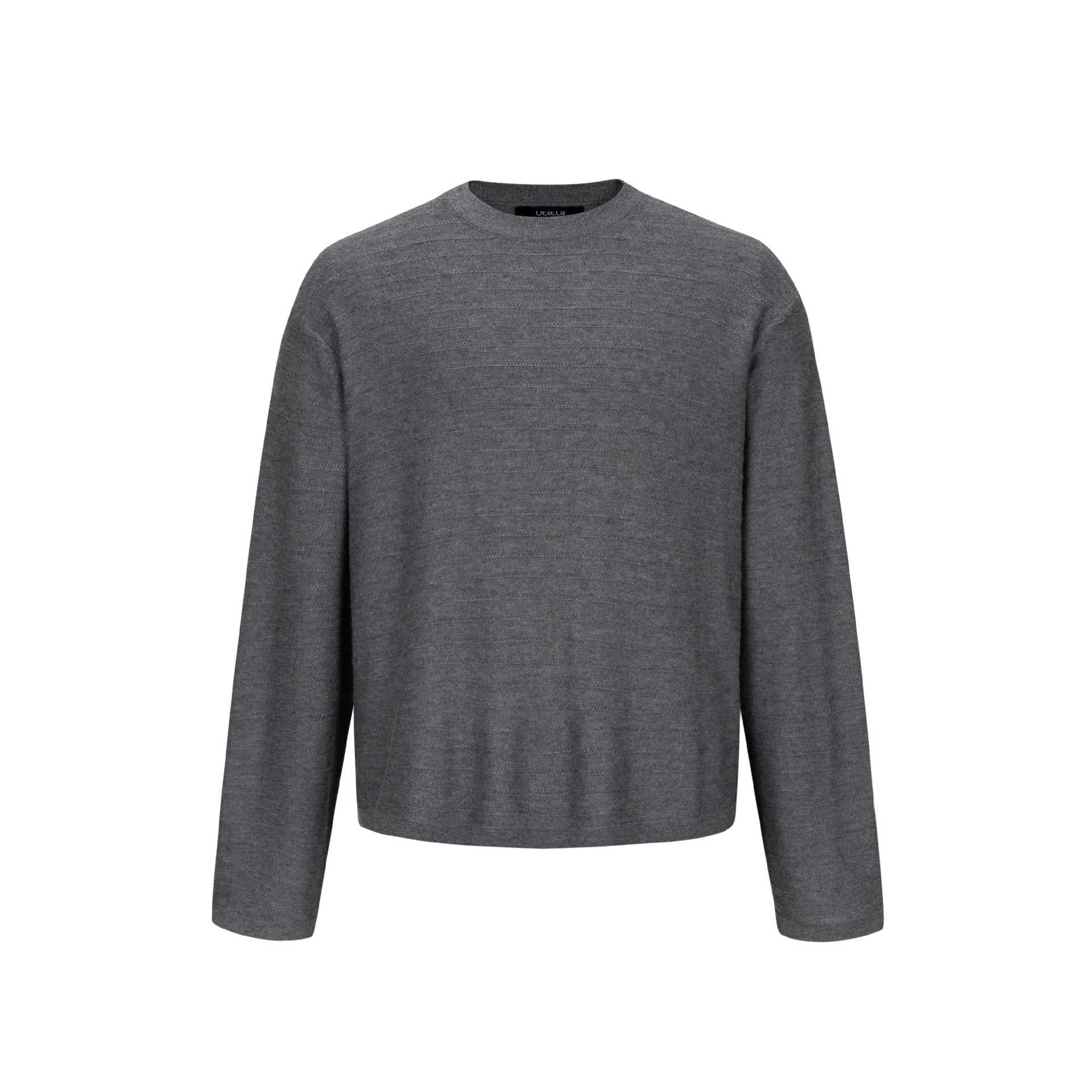 Unisex fine knit crew neck pullover with fine vertical texture and straight hem Chichicherry
