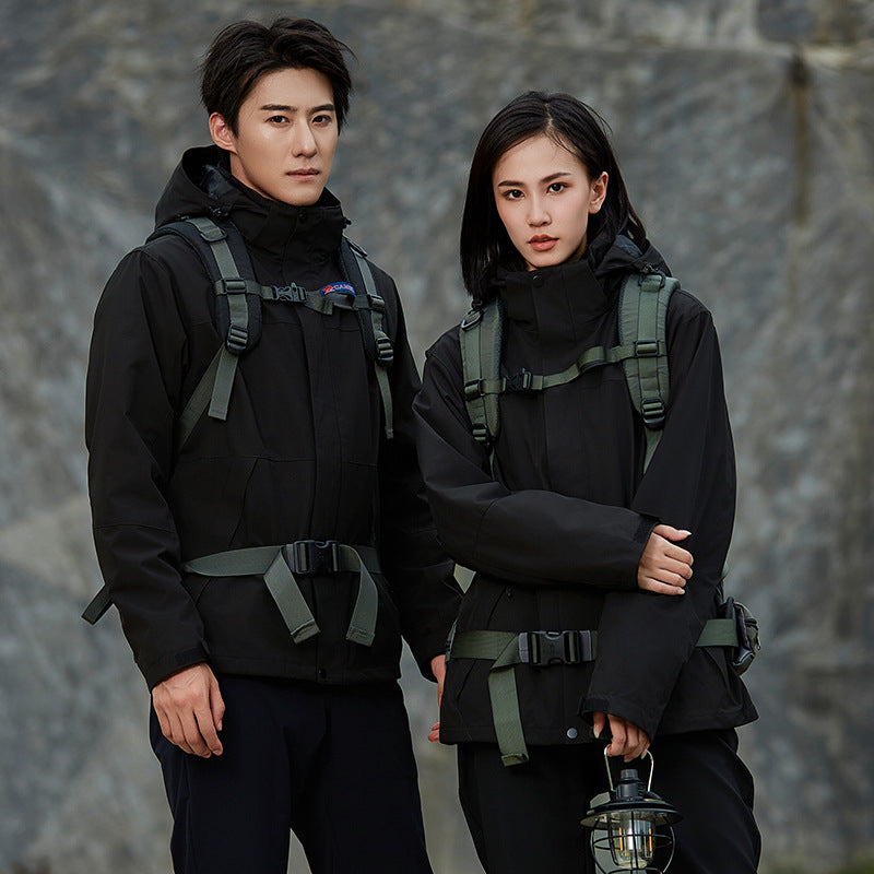 Unisex two-layer water-repellent outdoor jacket with hood and color block design Chichicherry