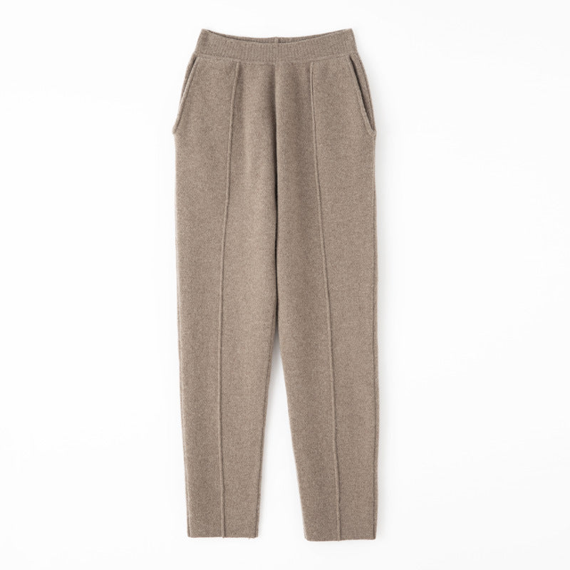 Women's knitted pants with a slim fit, elastic waistband, and crease Chichicherry
