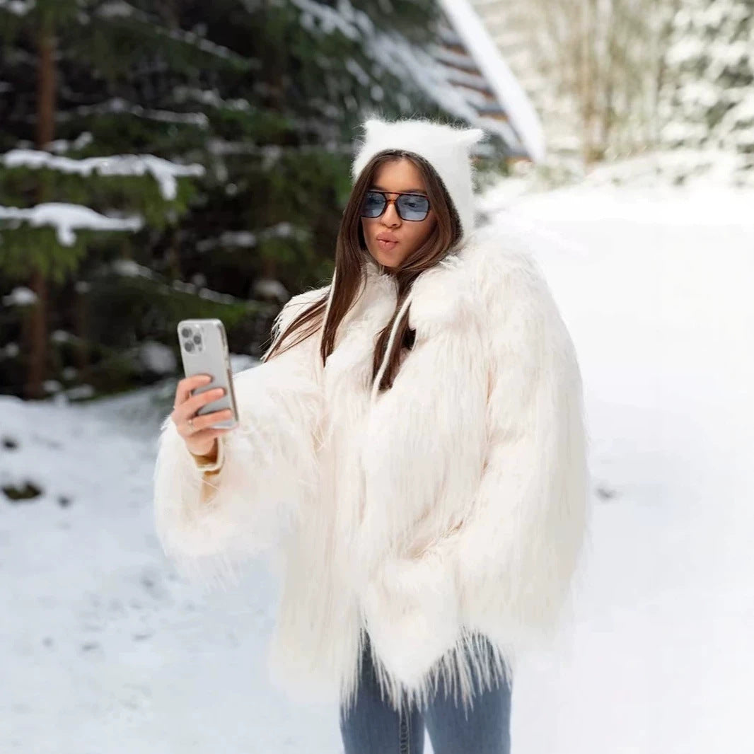Women's Short Faux Fur Coat with Voluminous Shawl Collar and High Pile Look Chichicherry
