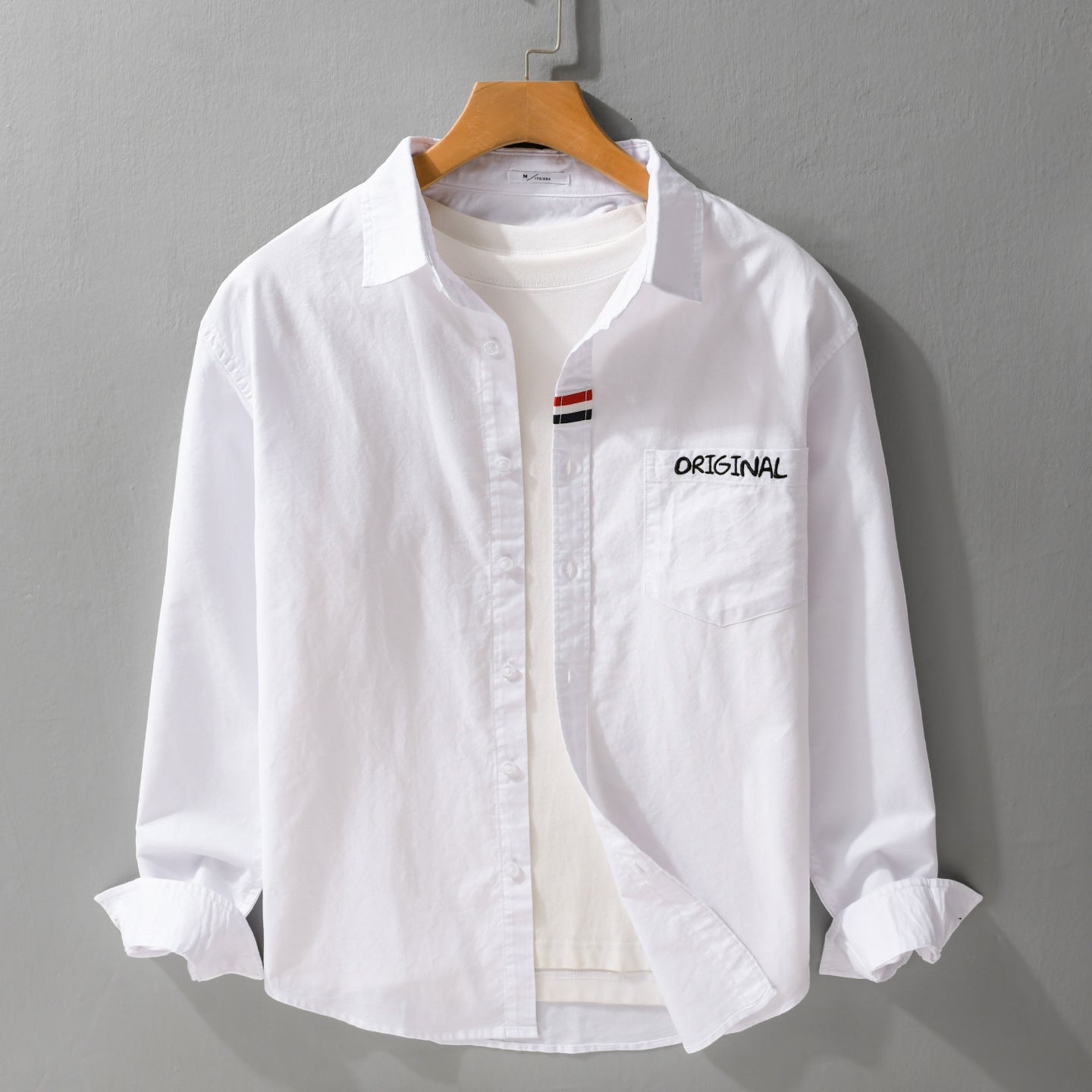 Men's Loose Cotton Shirt with Chest Pocket and Original Embroidery Relaxed-Fit Chichicherry