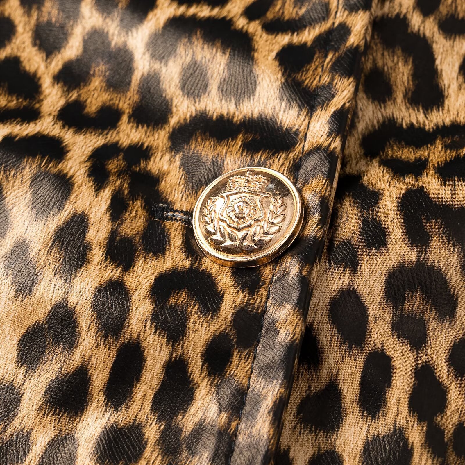 Women Tailored Blazer Vests with Deep V-Neck and Leopard Print Chichicherry