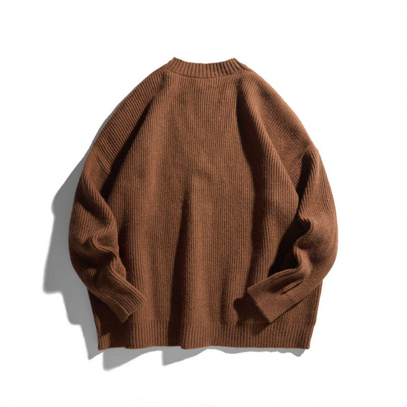 Unisex Oversize fine knit cardigan with V-neck, button placket and patch pockets Chichicherry