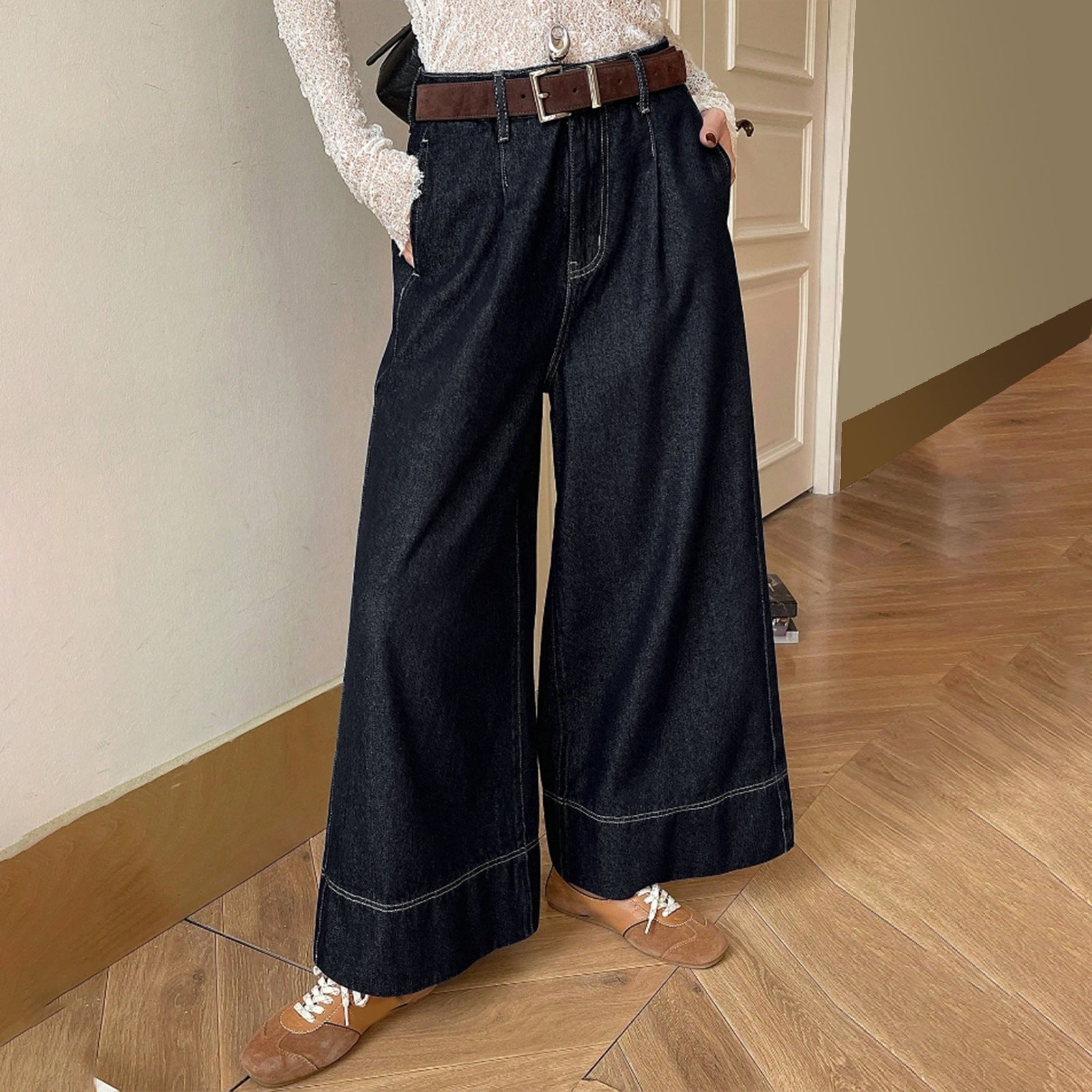 Women's High-Waist Culotte Jeans made of heavy Wide-Leg Denim with decorative front seam Chichicherry