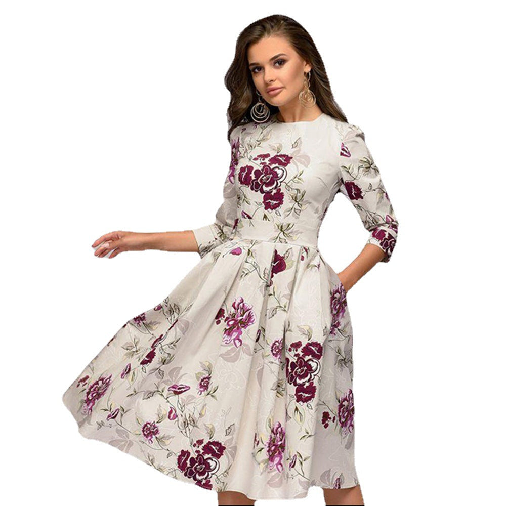Women’s midi dress with a tailored silhouette and floral jacquard structure Chichicherry