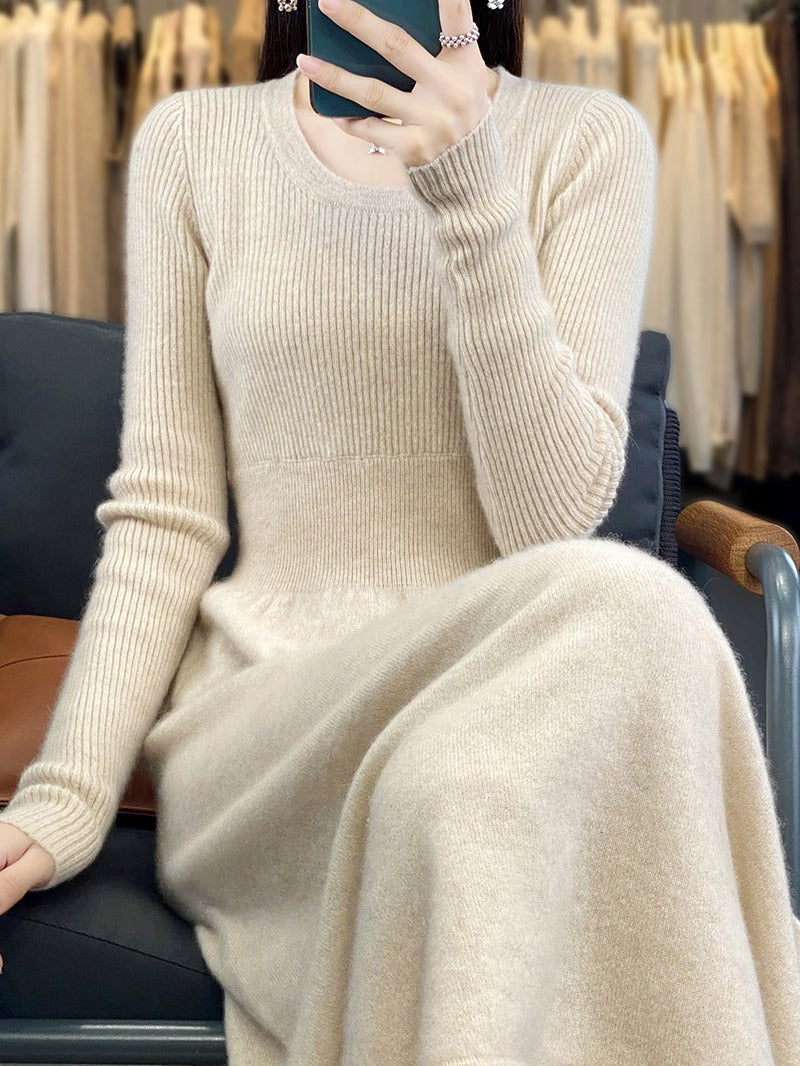 Ladies Long-Sleeved Midi Dress in Fine Knit with Tailored A-Line Silhouette Chichicherry