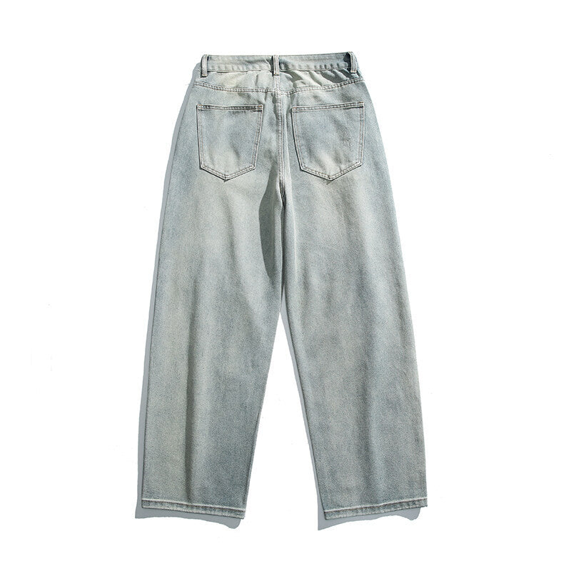 Unisex Relaxed-Fit Vintage-Jeans with high waist and distinctive ripped knee section Chichicherry