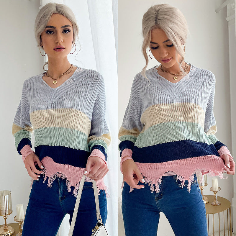 Women's Oversize V-Neck Knitted Sweater with Striped Design and Frayed Hem Chichicherry