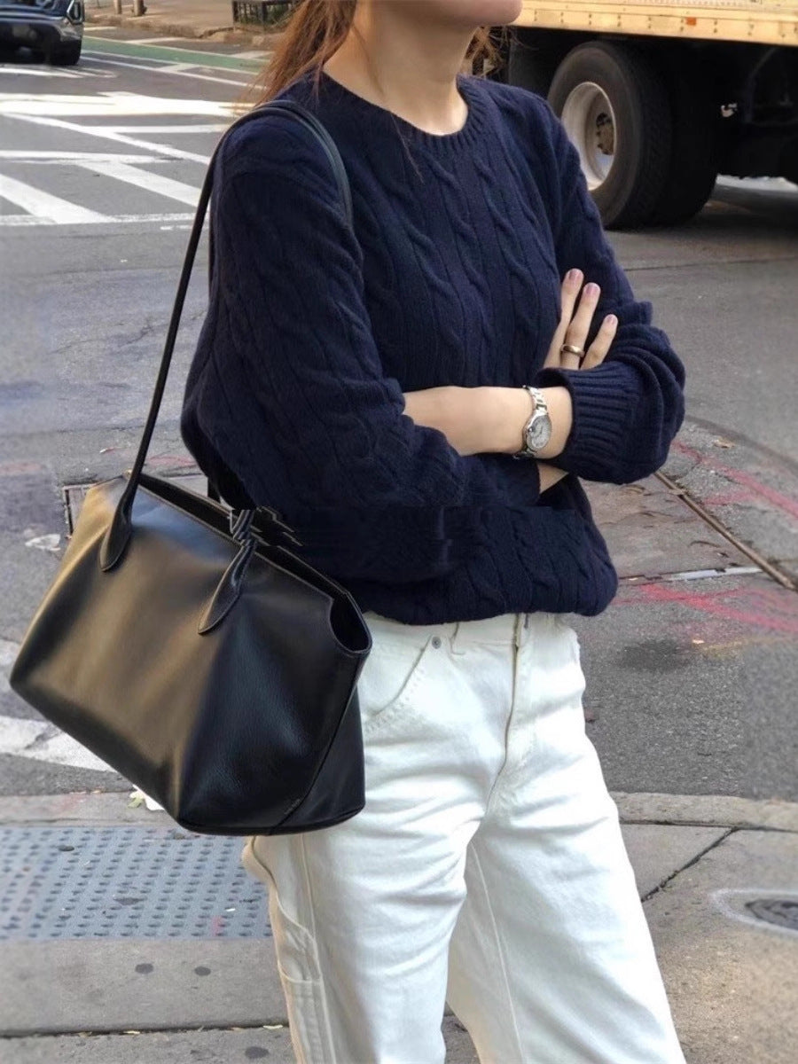Ladies Kastiger Cable Knit Sweater with Round Neck, extra soft Wool Blend and Ribbed Cuffs Chichicherry