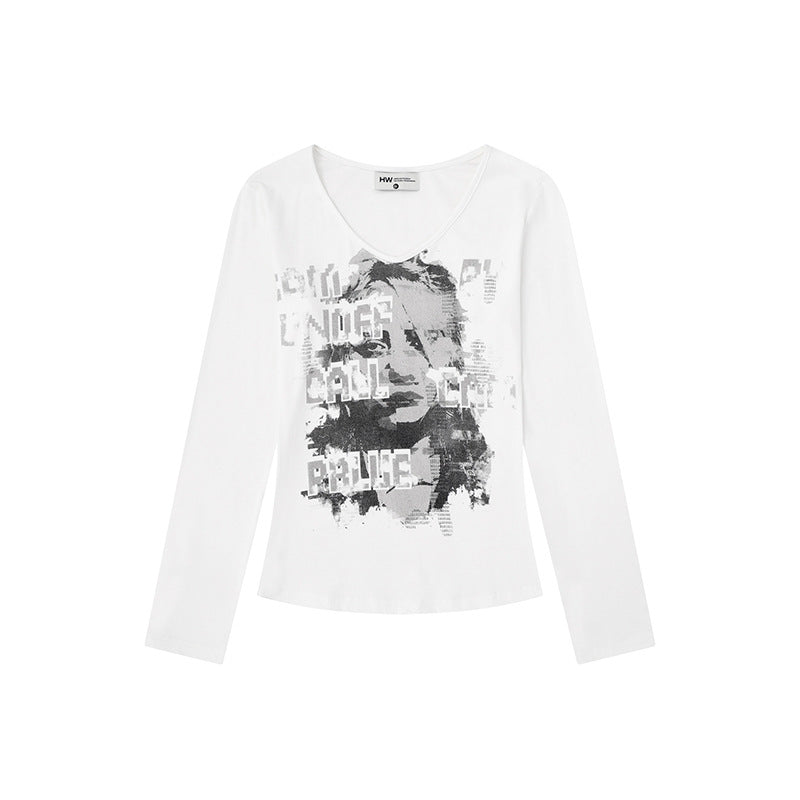 Women's Long Sleeve Shirt with Vintage Photo Print and Round Neckline Chichicherry