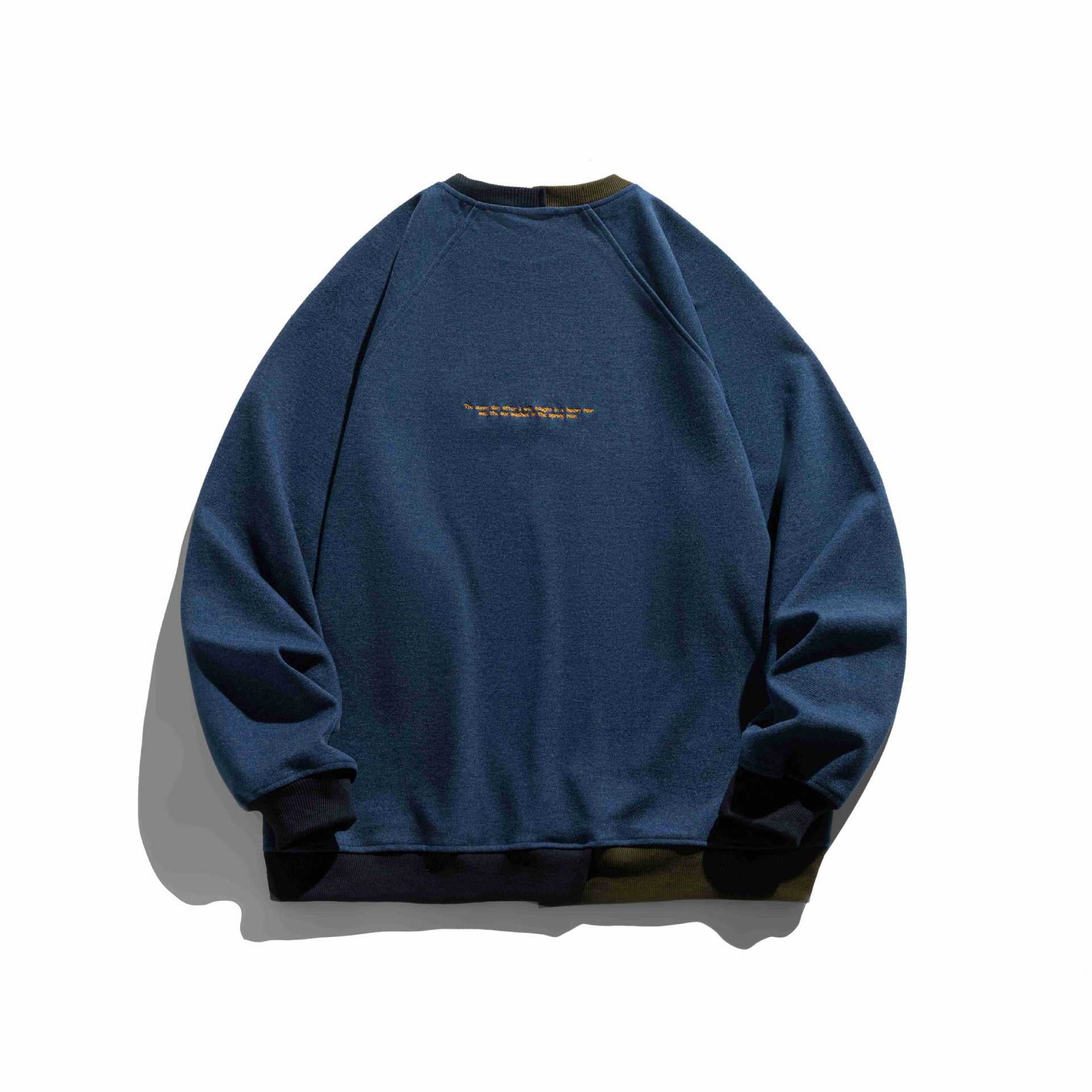 Men's Comfortable Cotton Sweatshirt with Contrast Cuffs and Chichicherry Embroidered Logo